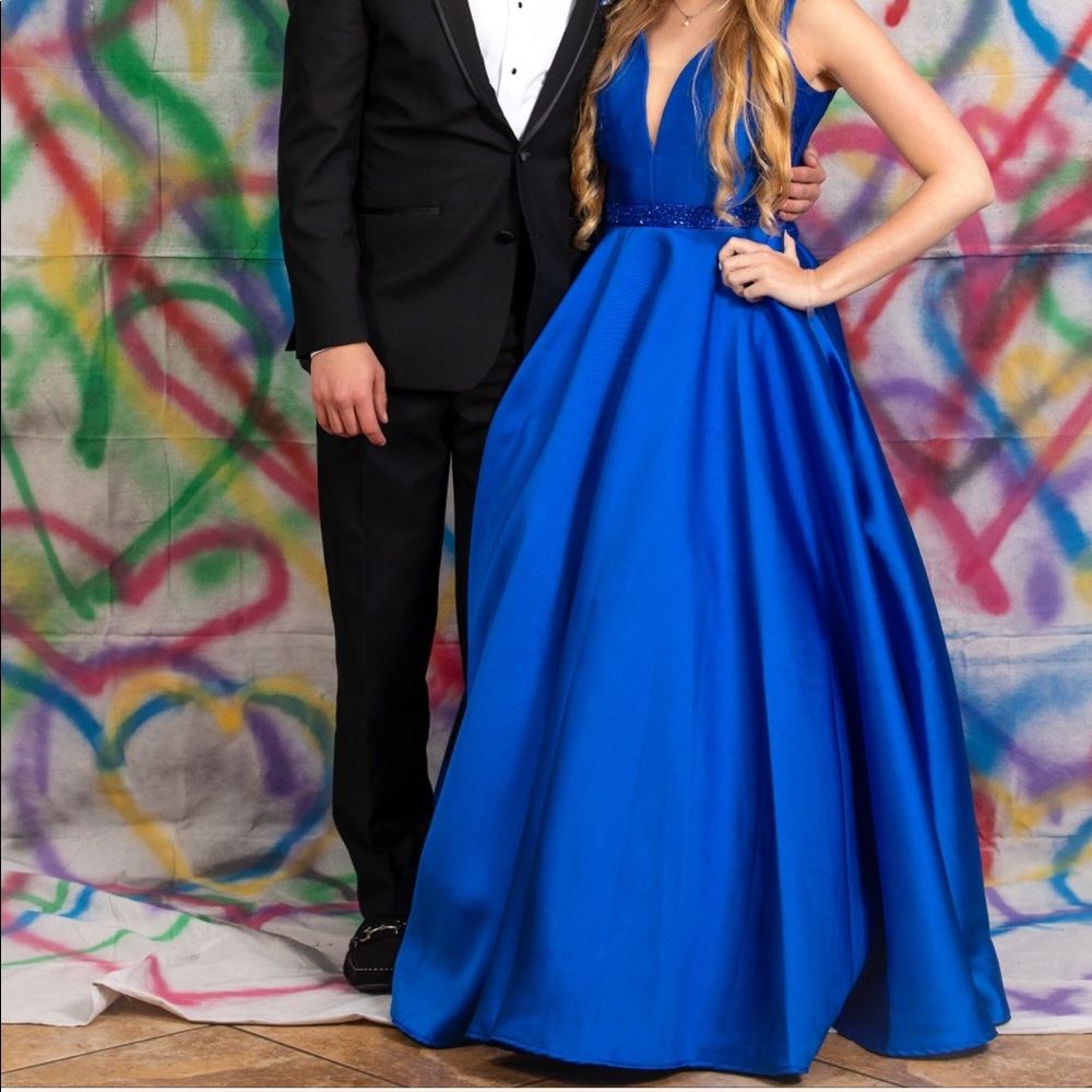 PROM DRESS!!! Royal Blue! - Picture 3 of 3